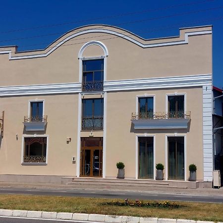 Regal Ballroom Карансебеш Экстерьер фото